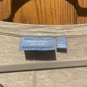 Simply Vera Vera Wang Elegant Gray Blouse